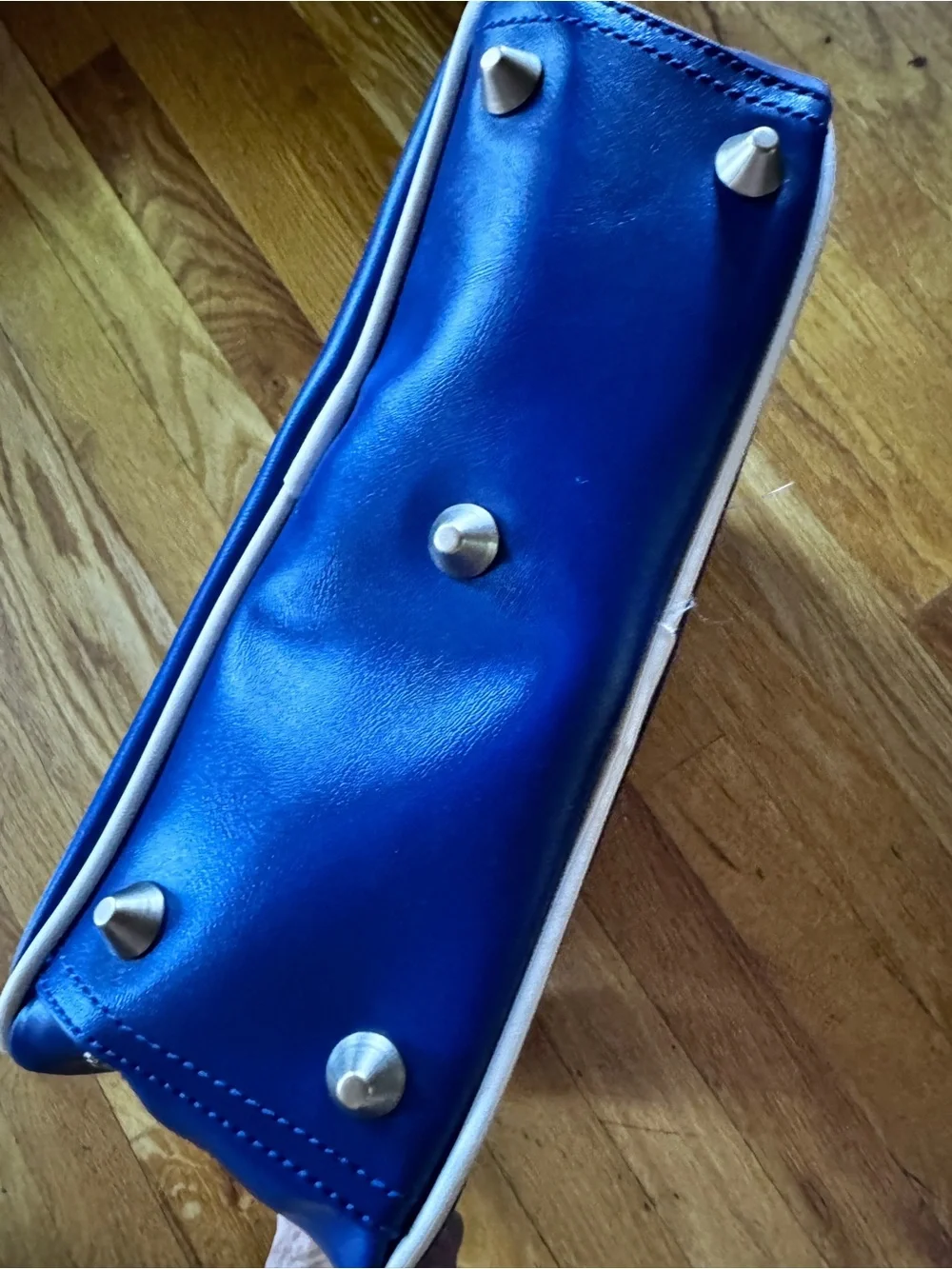 Pan Am “innovator” Retro Blue Logo Travel Bag certified vintage style by Pan Am